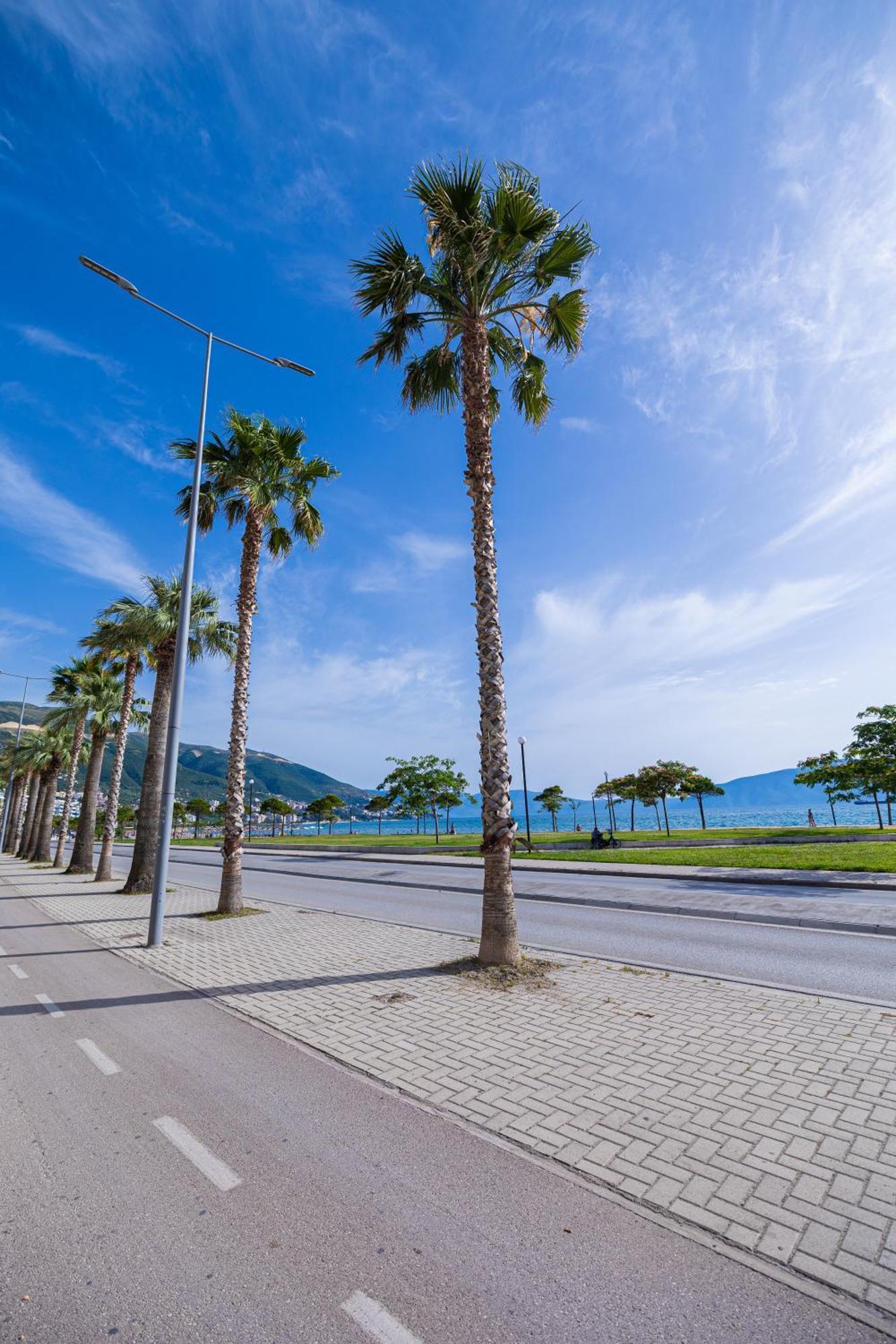 Lucas Apartments Rental Vlorë Exterior foto