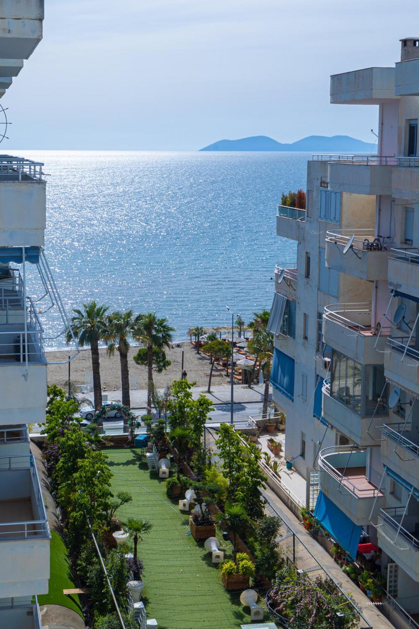 Lucas Apartments Rental Vlorë Exterior foto
